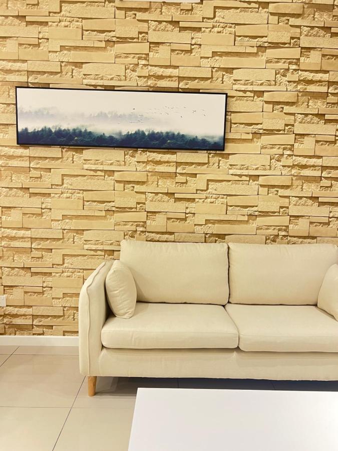 Mucihome Clio 3R2B, Putrajaya Condo Near To Ioi City Mall, Alamanda, Hospital Serdang, Wetland Studio Kru Dll- Non Smoking Home For Malaysian Only Exterior foto