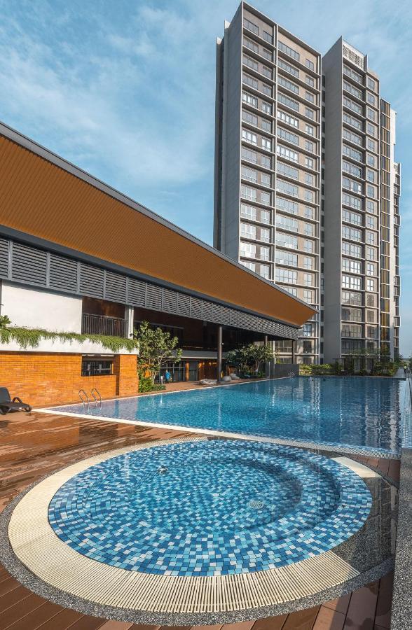 Mucihome Clio 3R2B, Putrajaya Condo Near To Ioi City Mall, Alamanda, Hospital Serdang, Wetland Studio Kru Dll- Non Smoking Home For Malaysian Only Exterior foto