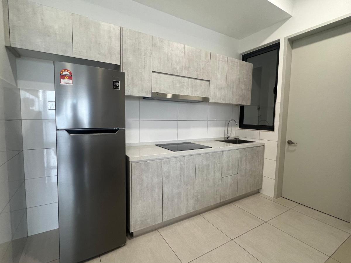 Mucihome Clio 3R2B, Putrajaya Condo Near To Ioi City Mall, Alamanda, Hospital Serdang, Wetland Studio Kru Dll- Non Smoking Home For Malaysian Only Exterior foto